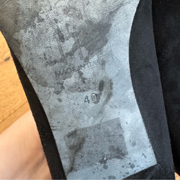 Thierry Rabotin Back Suede “Reno” Cutout Pumps - Size 40 - EUC - Picture 9 of 9